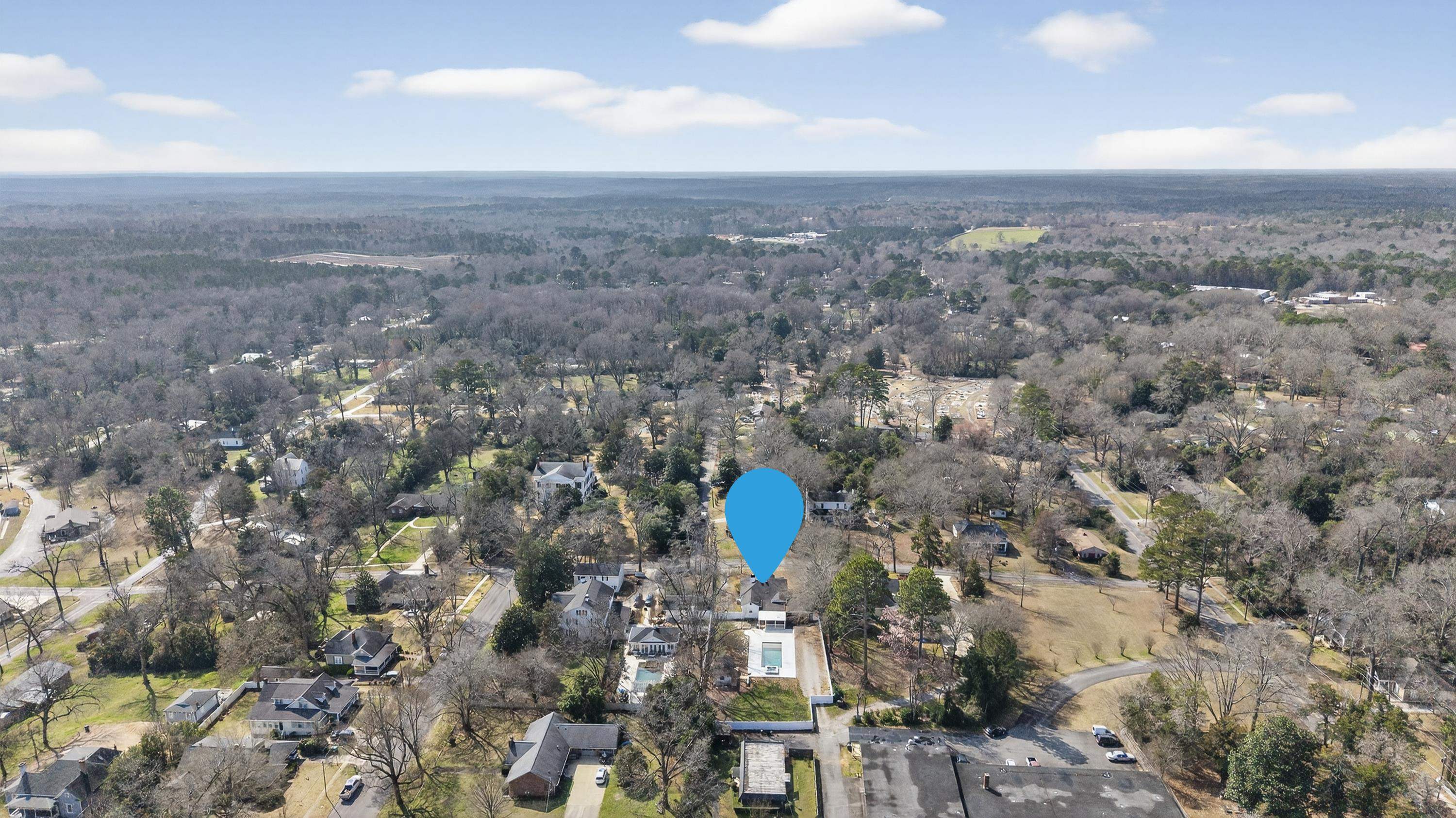 302 N LAFAYETTE STREET