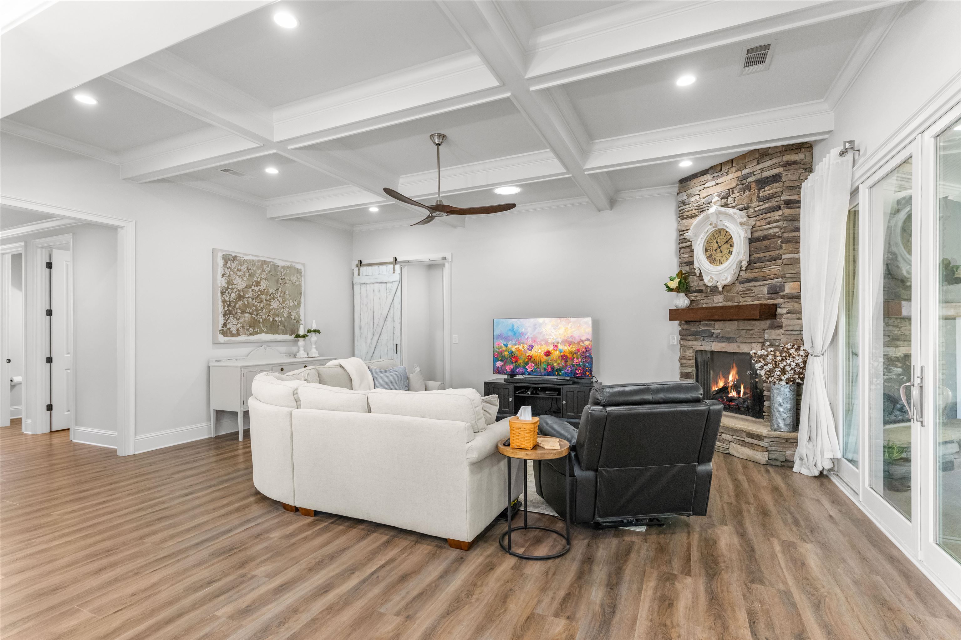 1231 GLEN EAGLE DRIVE