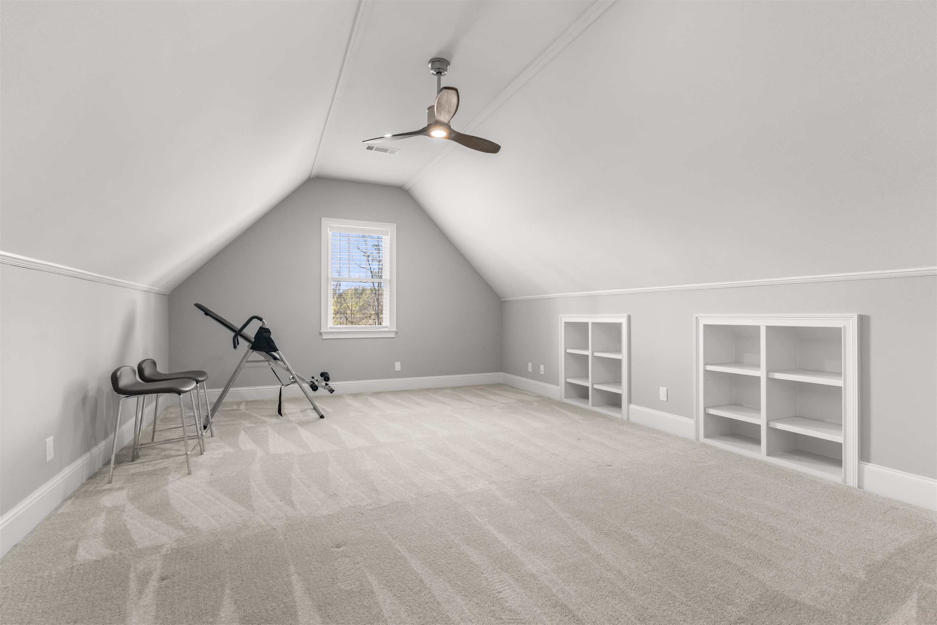 1231 GLEN EAGLE DRIVE