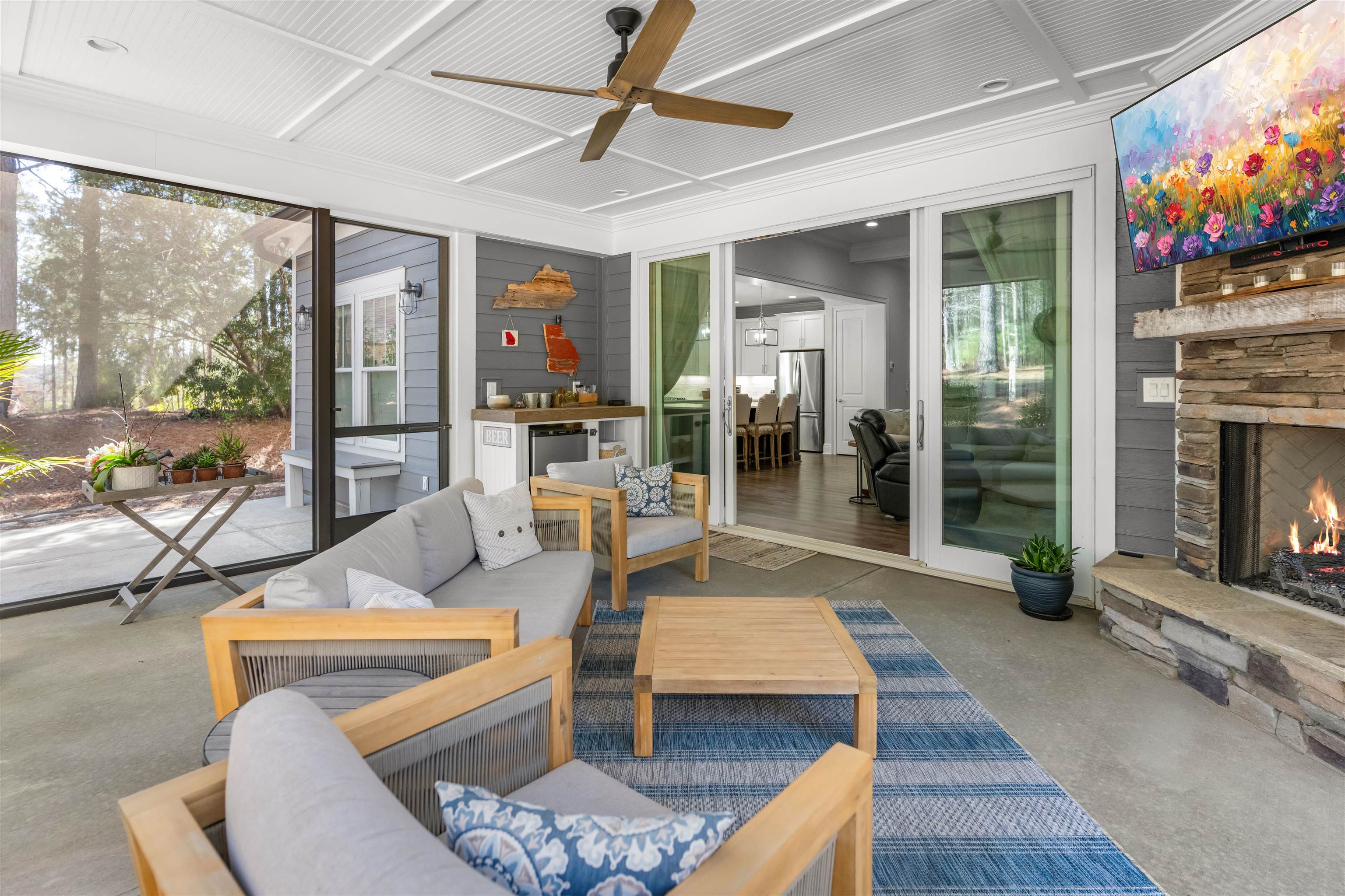 1231 GLEN EAGLE DRIVE