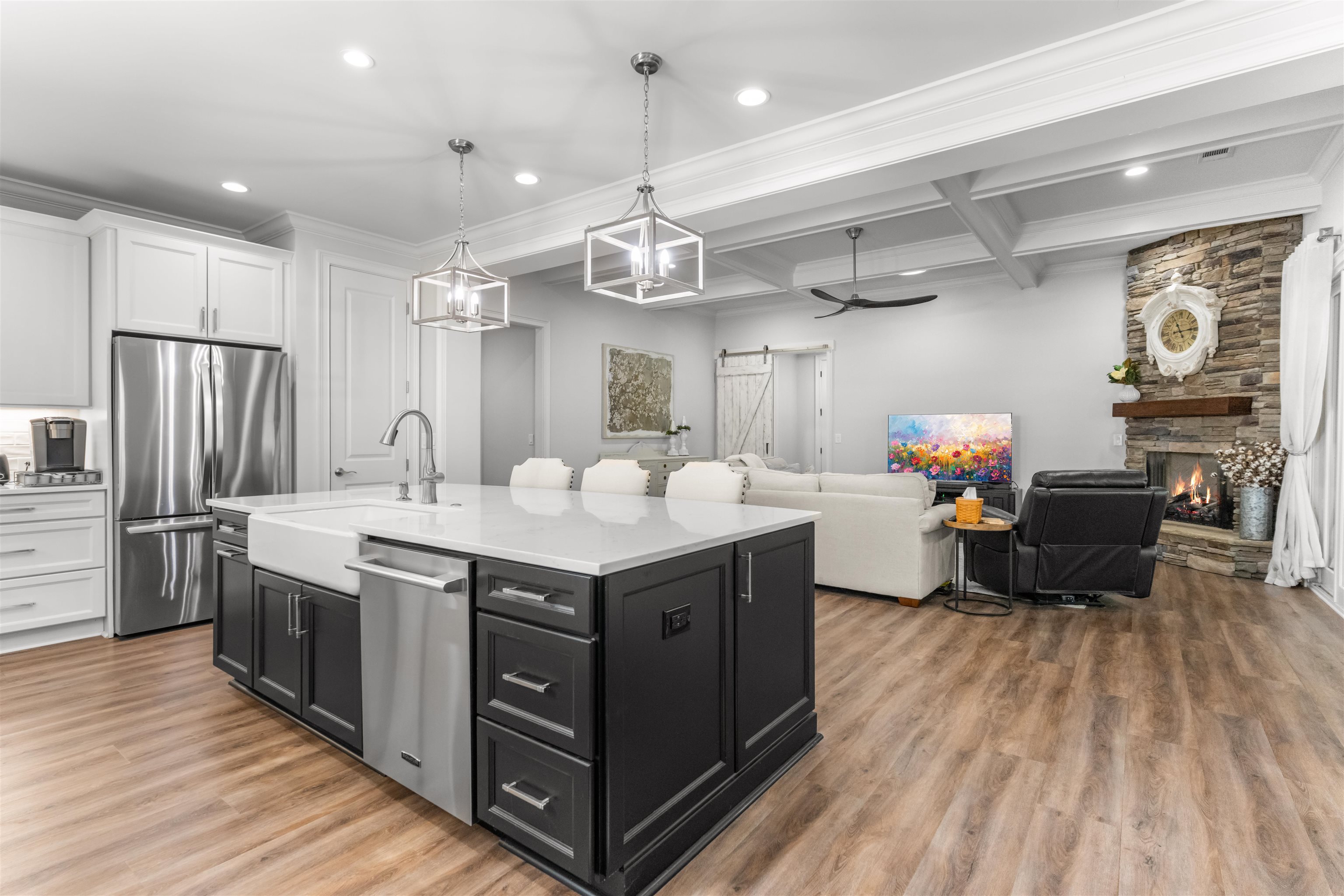 1231 GLEN EAGLE DRIVE