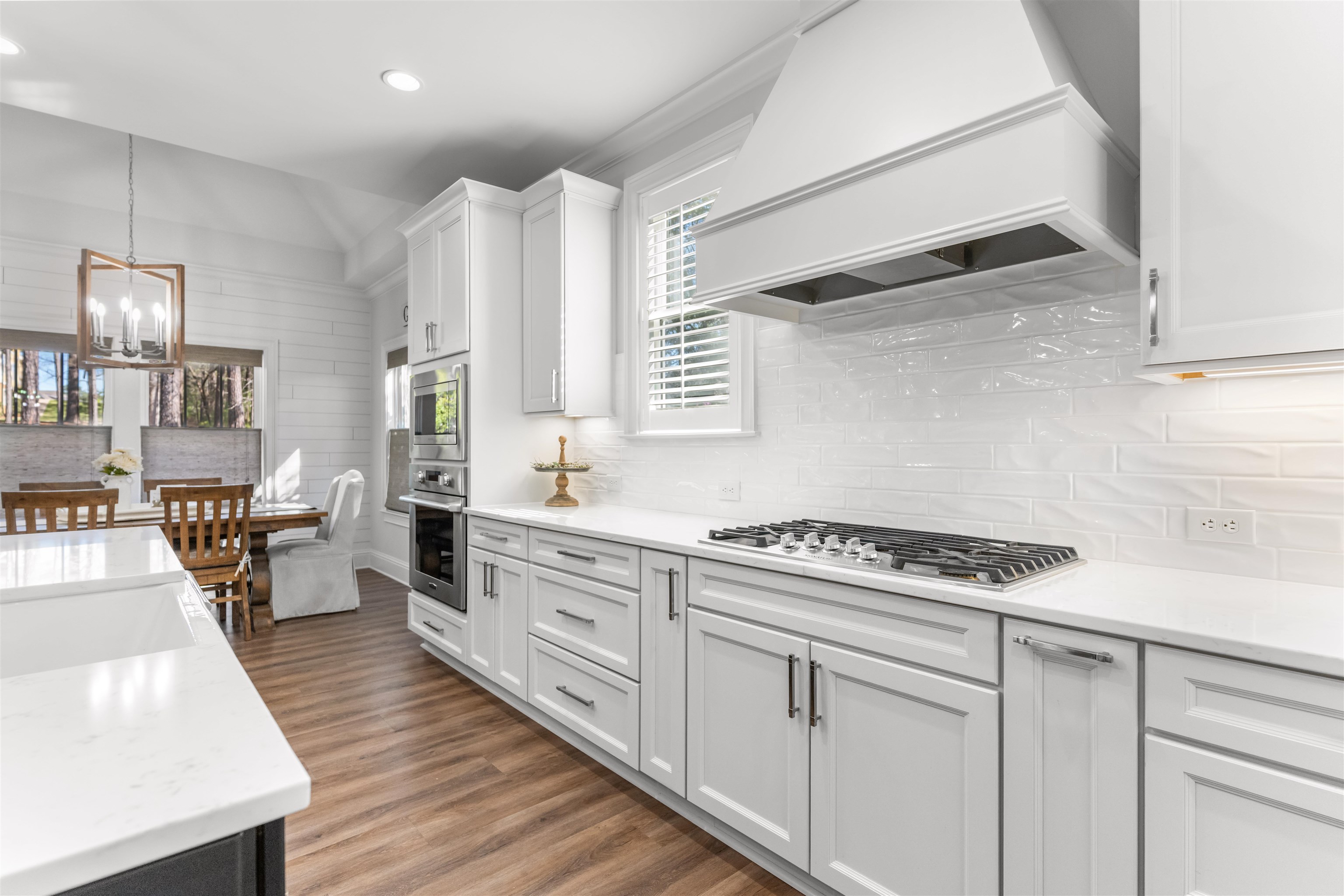 1231 GLEN EAGLE DRIVE