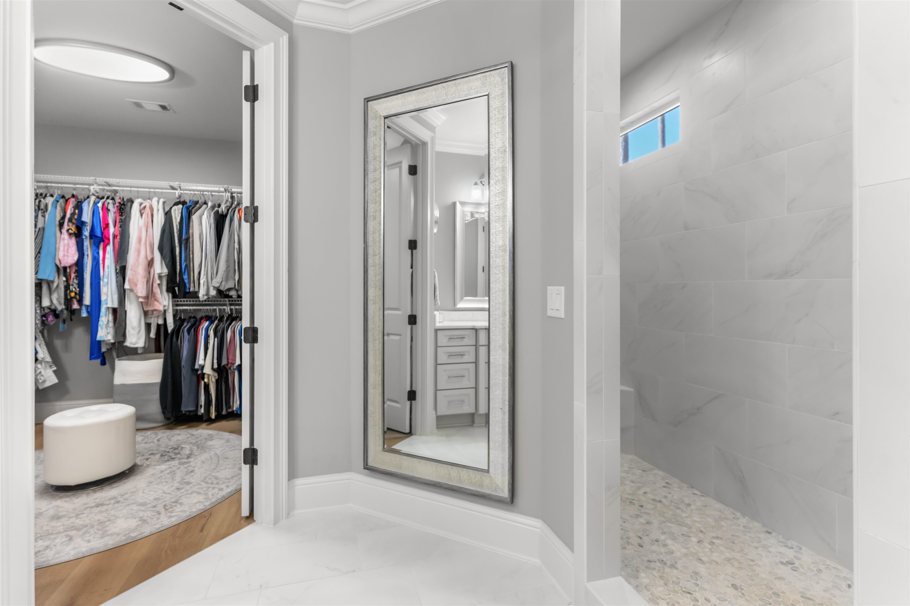 1231 GLEN EAGLE DRIVE