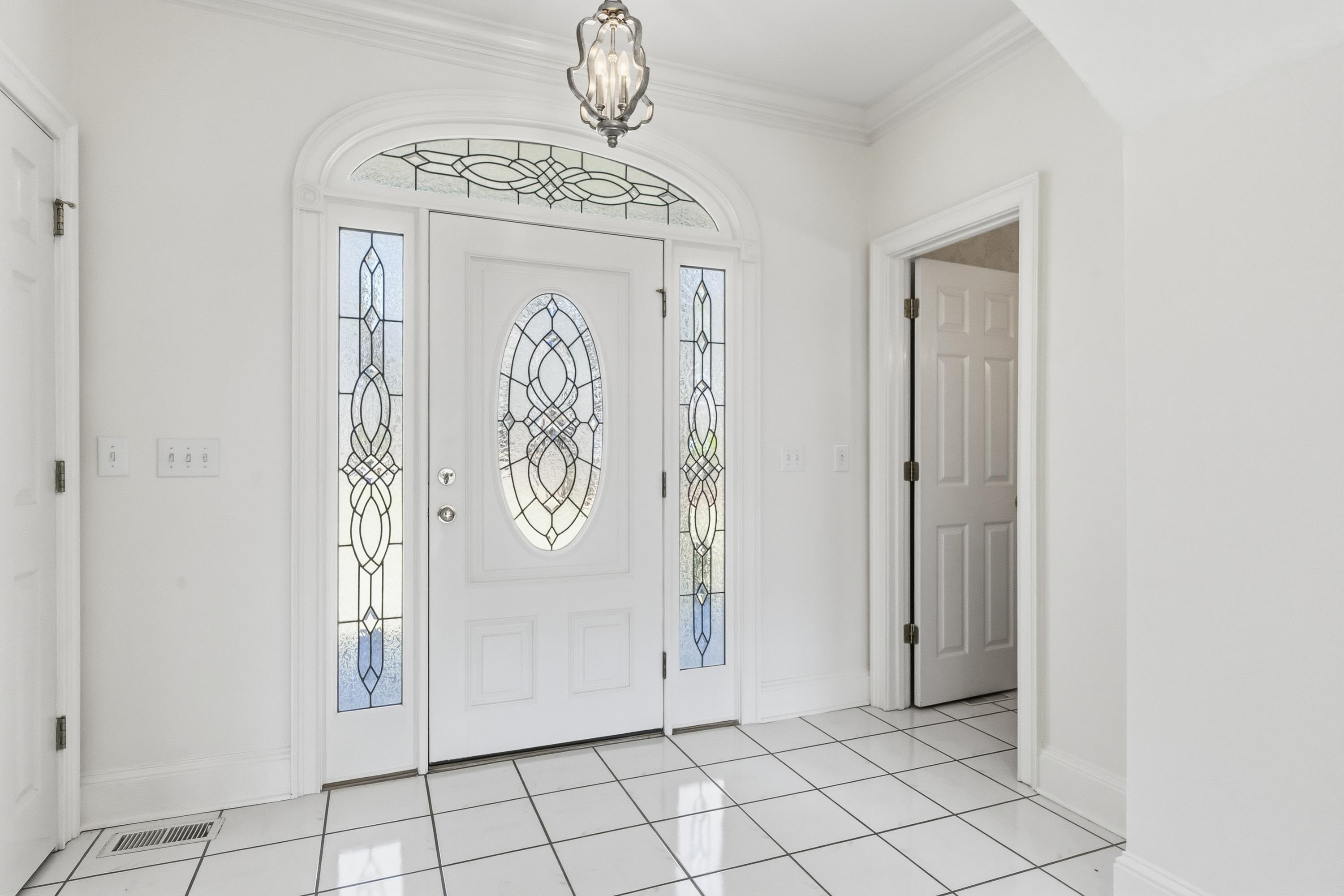 1811 SNUG HARBOR DRIVE