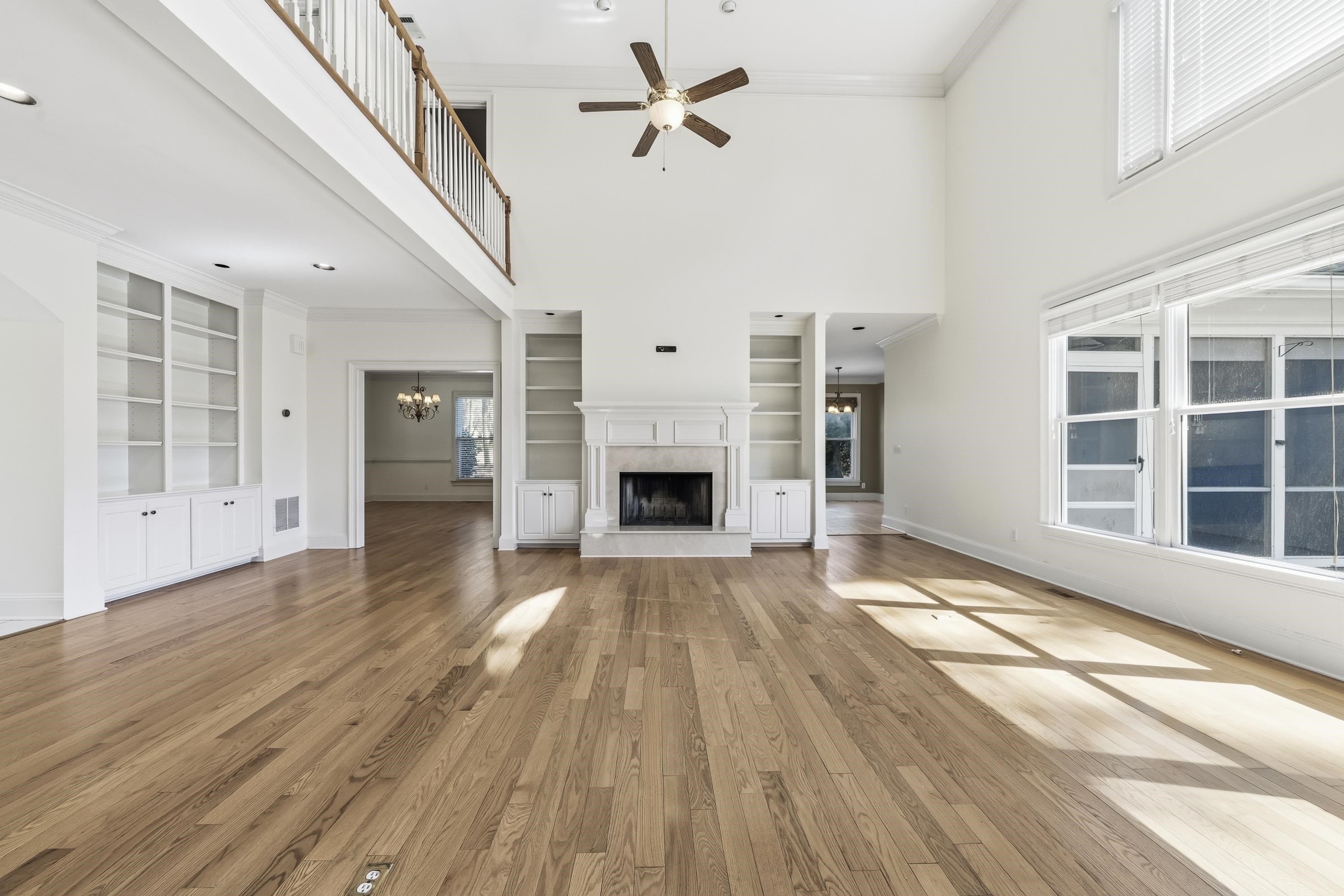 1811 SNUG HARBOR DRIVE