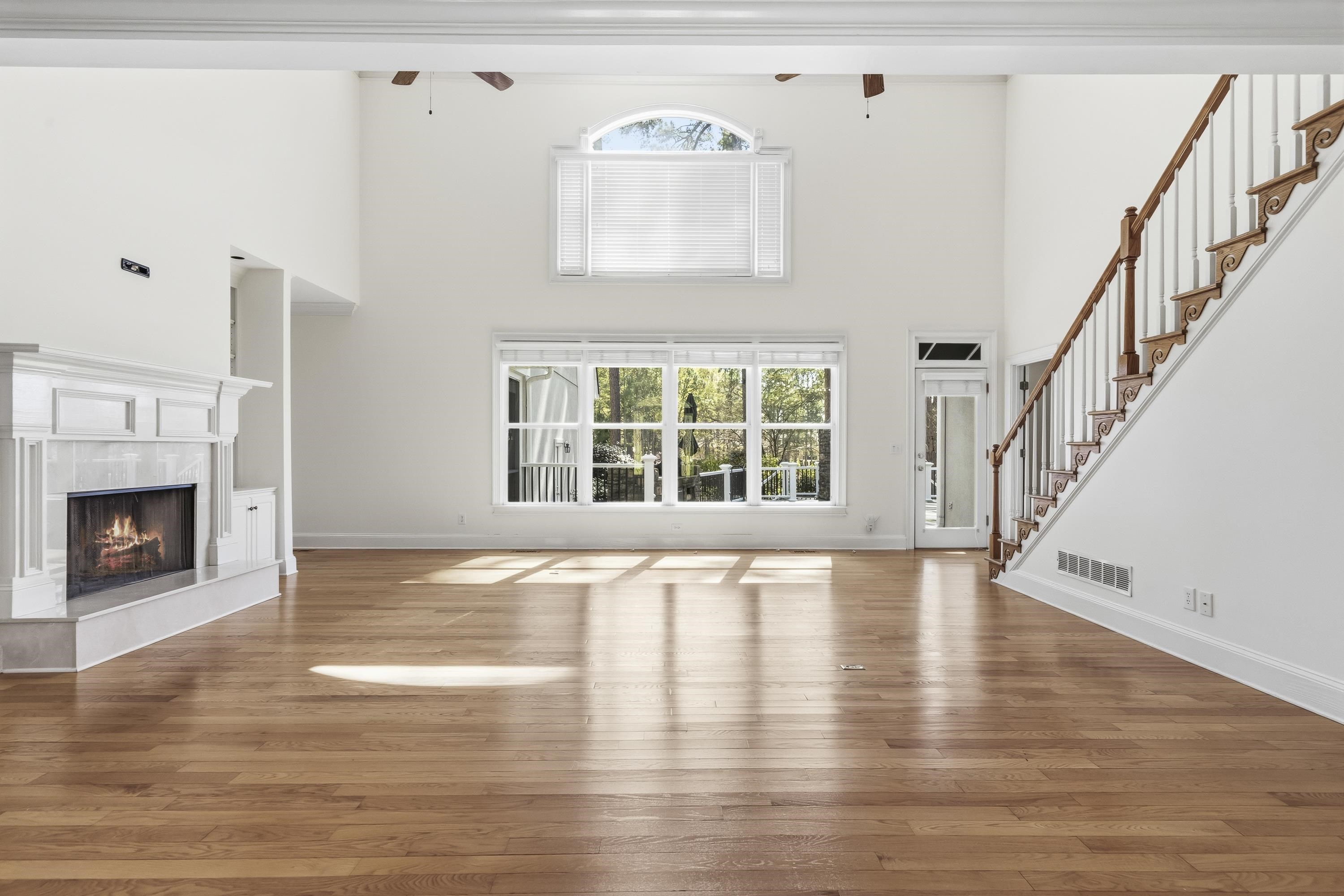 1811 SNUG HARBOR DRIVE