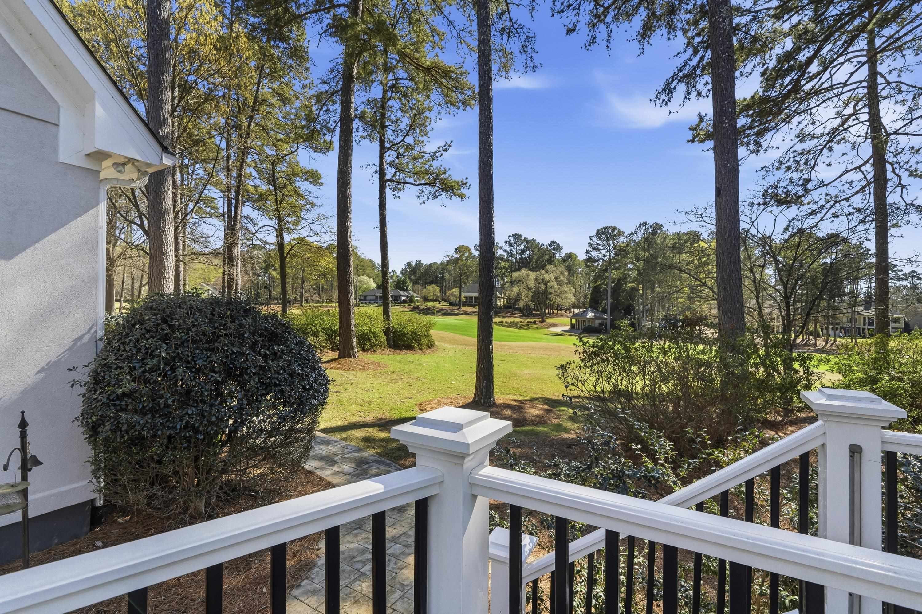 1811 SNUG HARBOR DRIVE