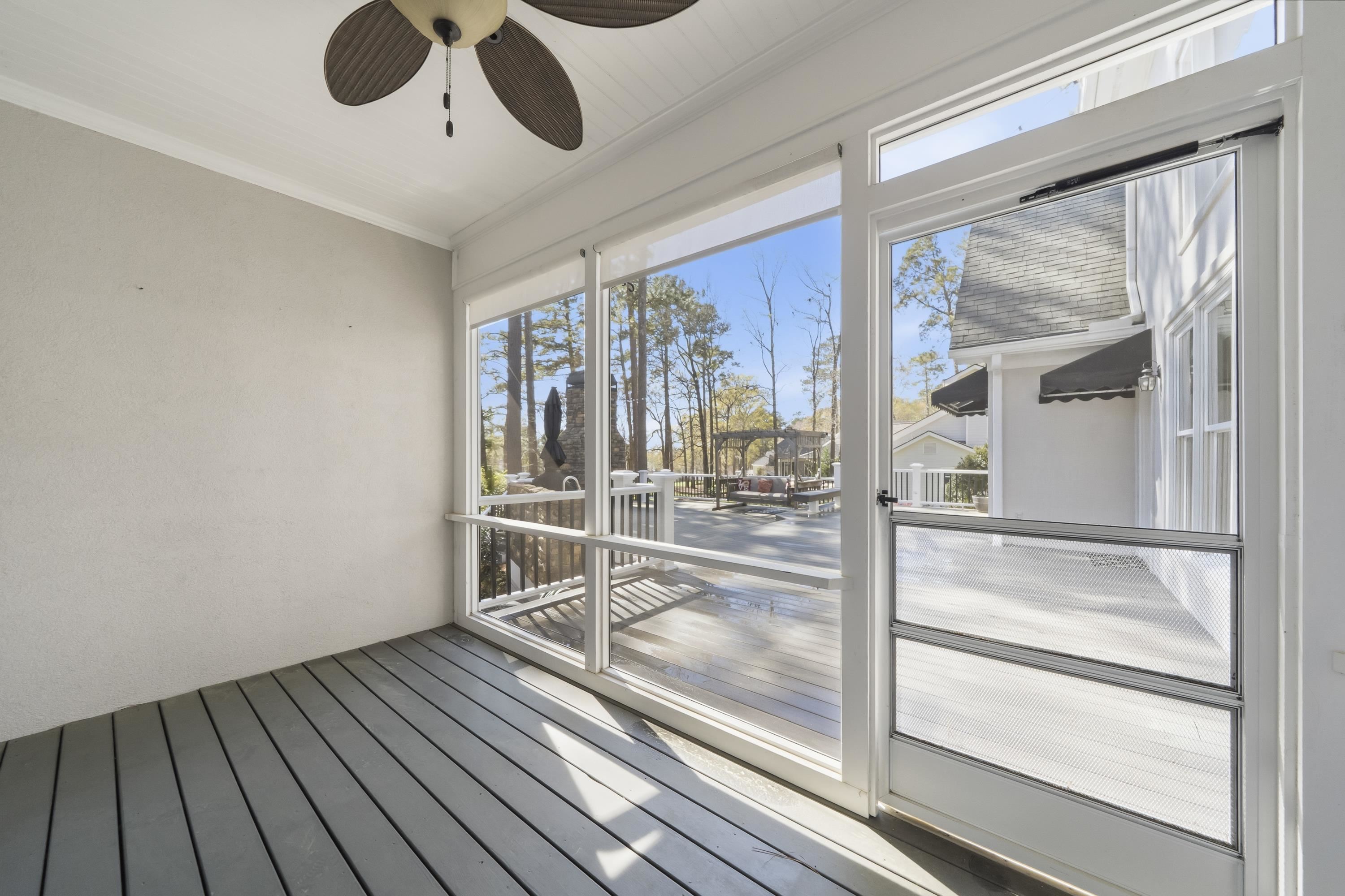 1811 SNUG HARBOR DRIVE