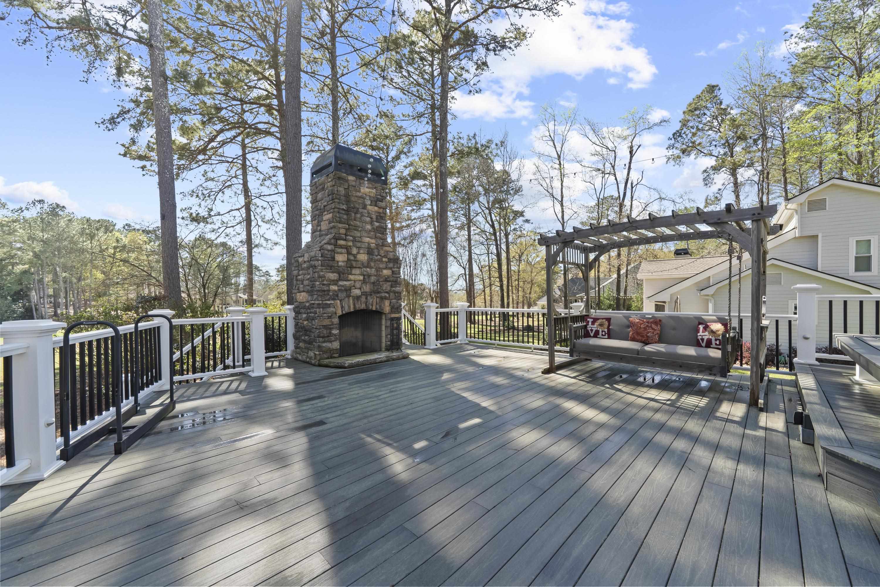 1811 SNUG HARBOR DRIVE