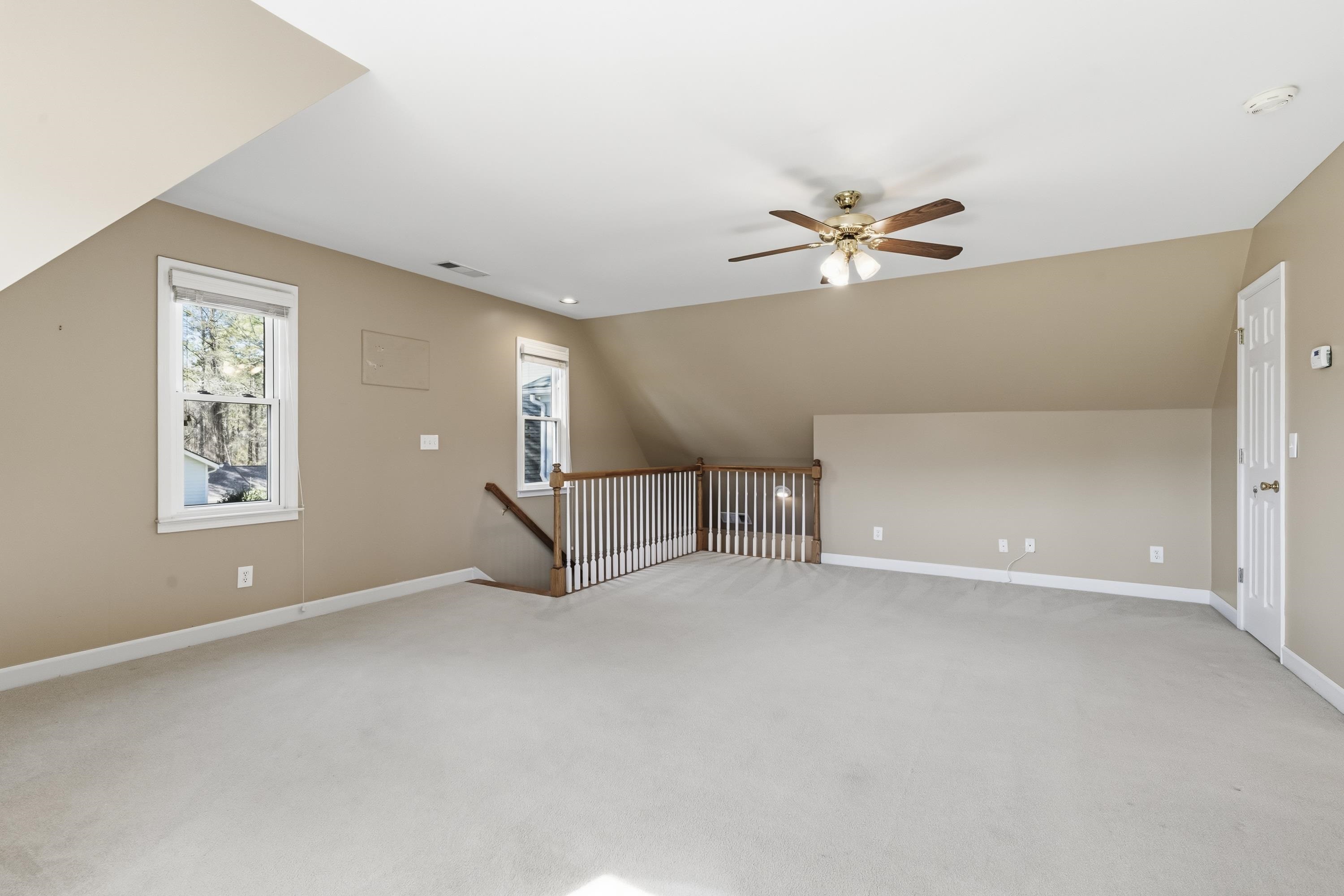 1811 SNUG HARBOR DRIVE