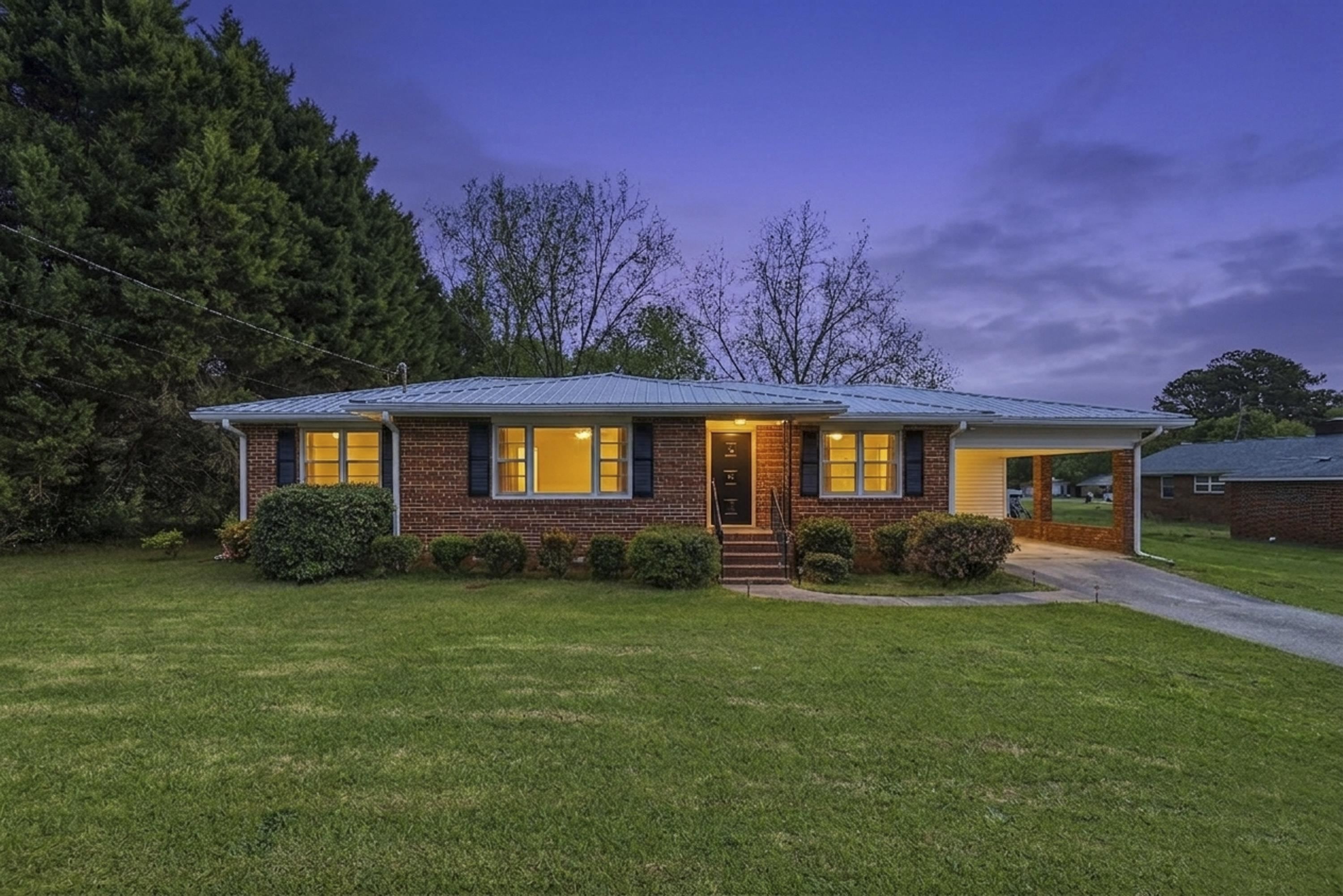 93 CARLTON AVENUE