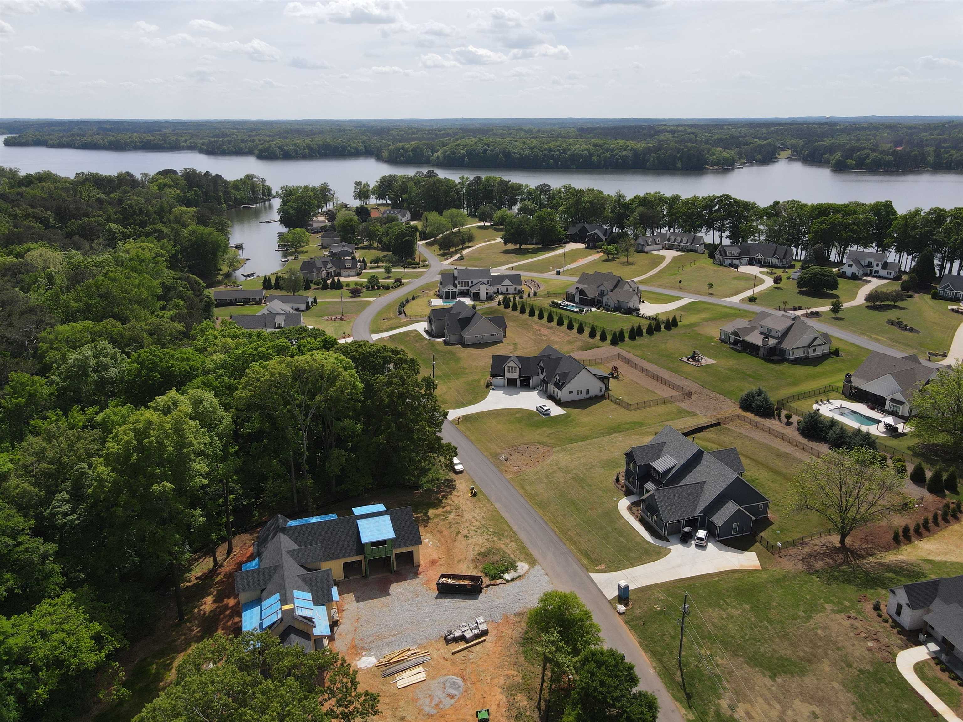 1110 SUNSET BLUFF