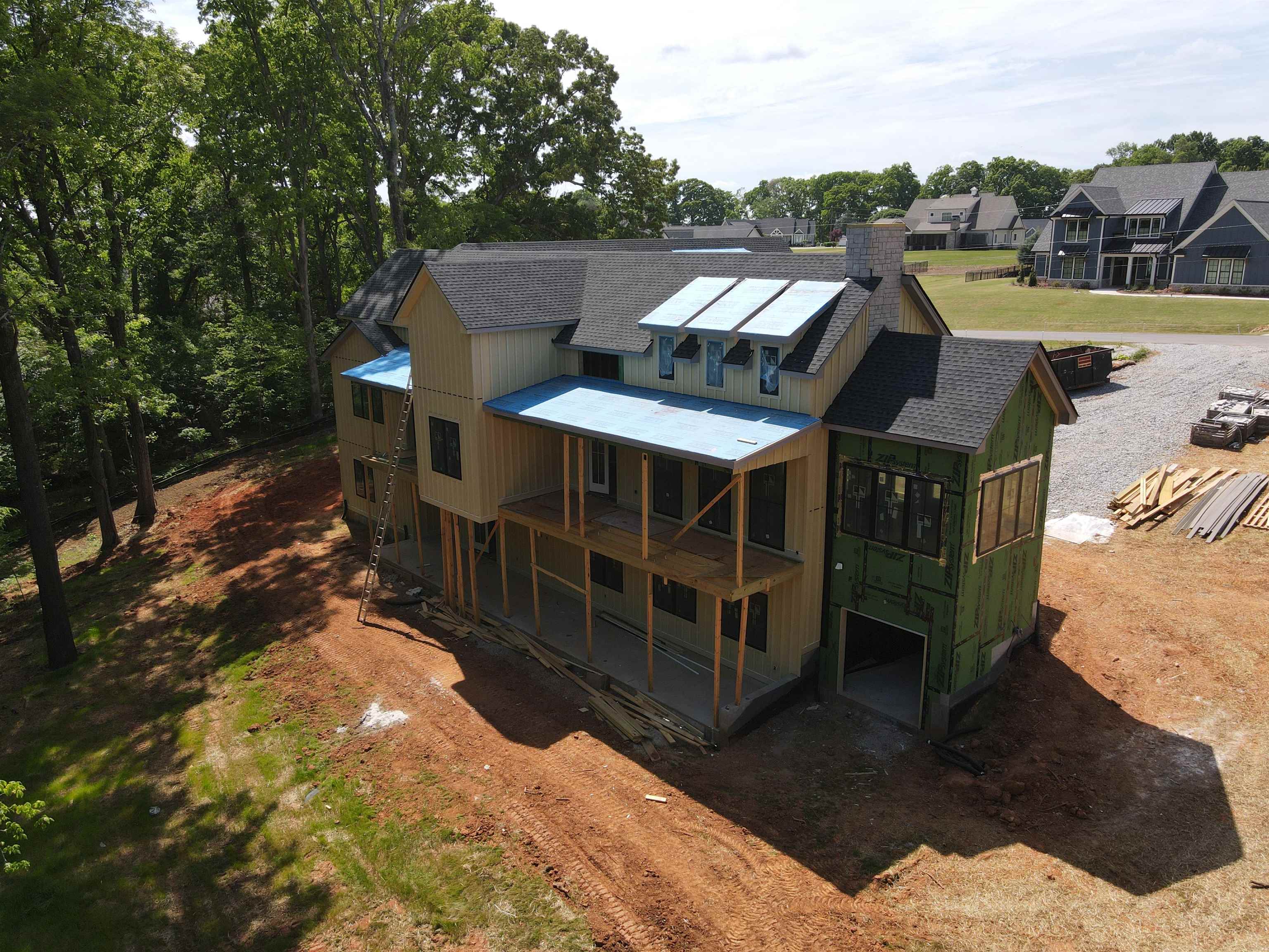 1110 SUNSET BLUFF