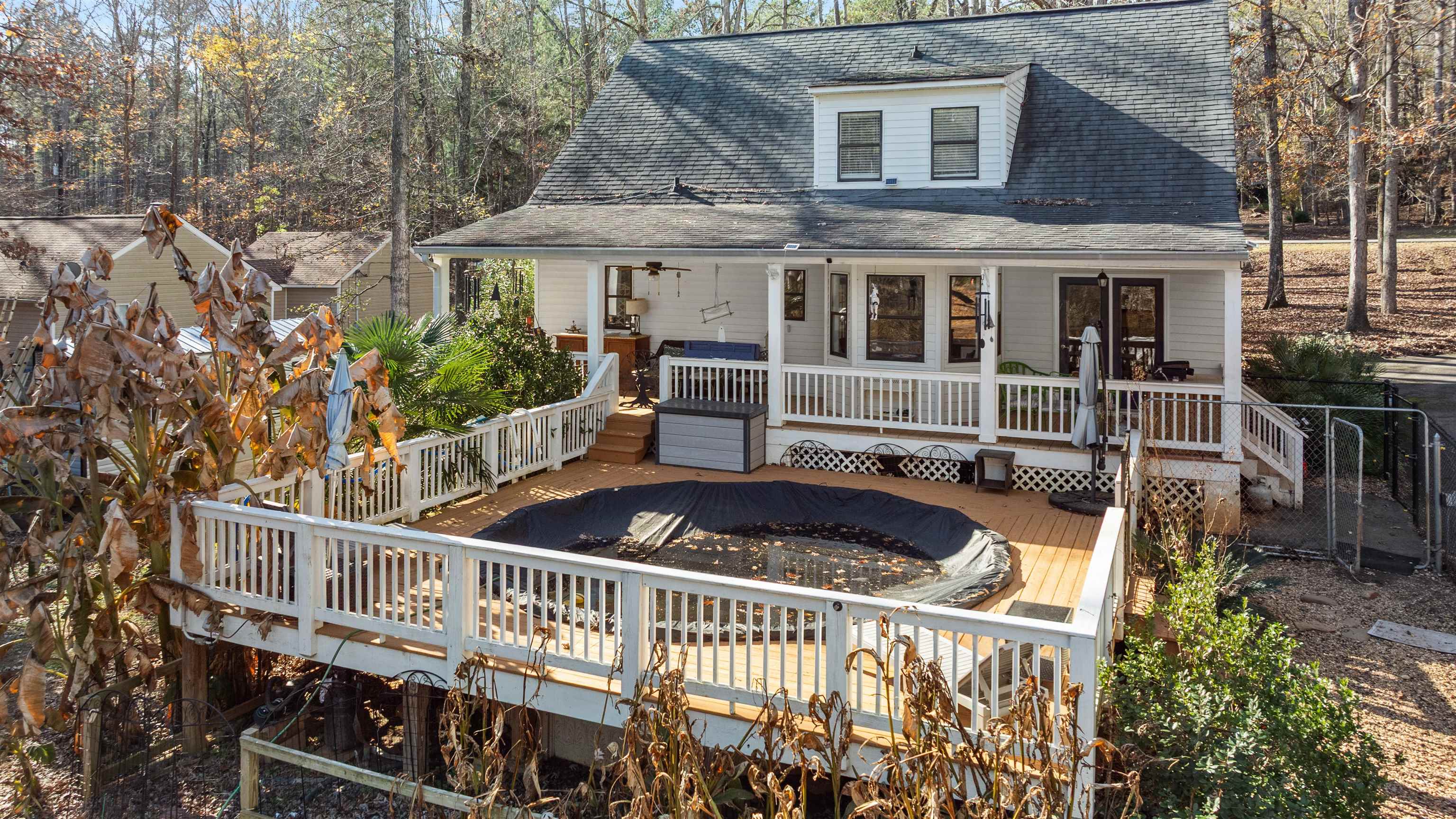 121 E RIVER BEND DRIVE