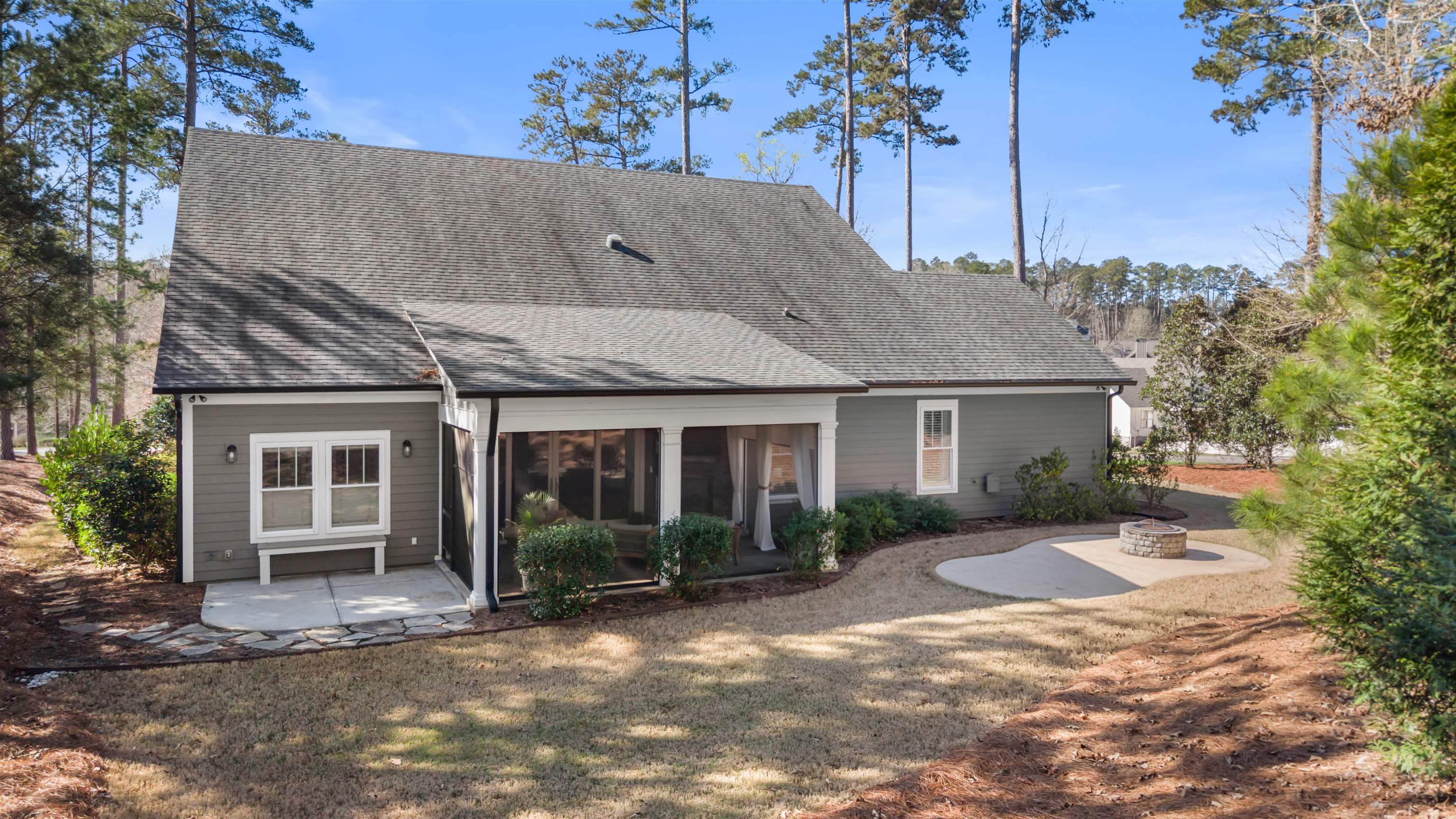 1231 GLEN EAGLE DRIVE