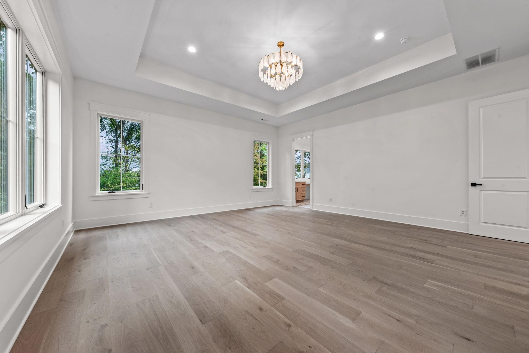 1110 SUNSET BLUFF