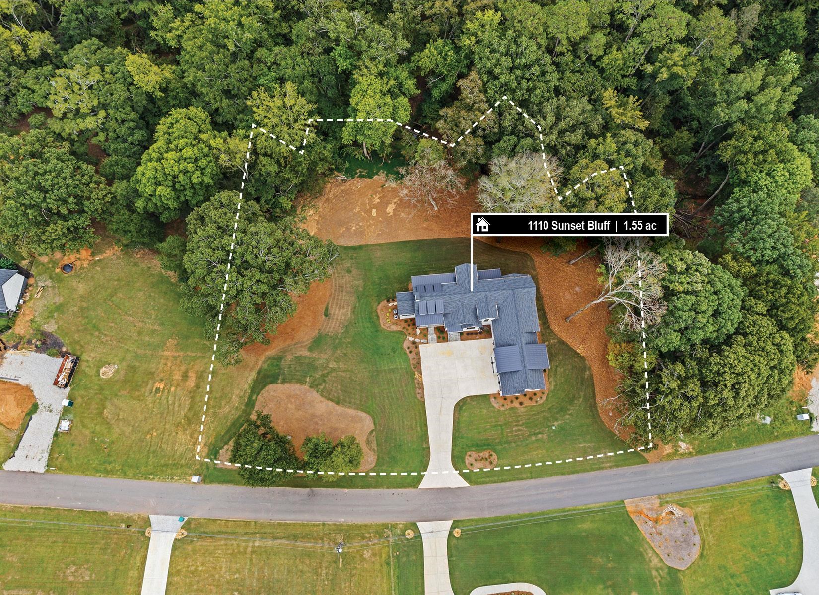 1110 SUNSET BLUFF