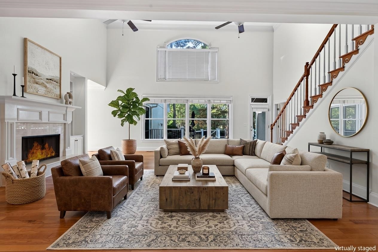 1811 SNUG HARBOR DRIVE