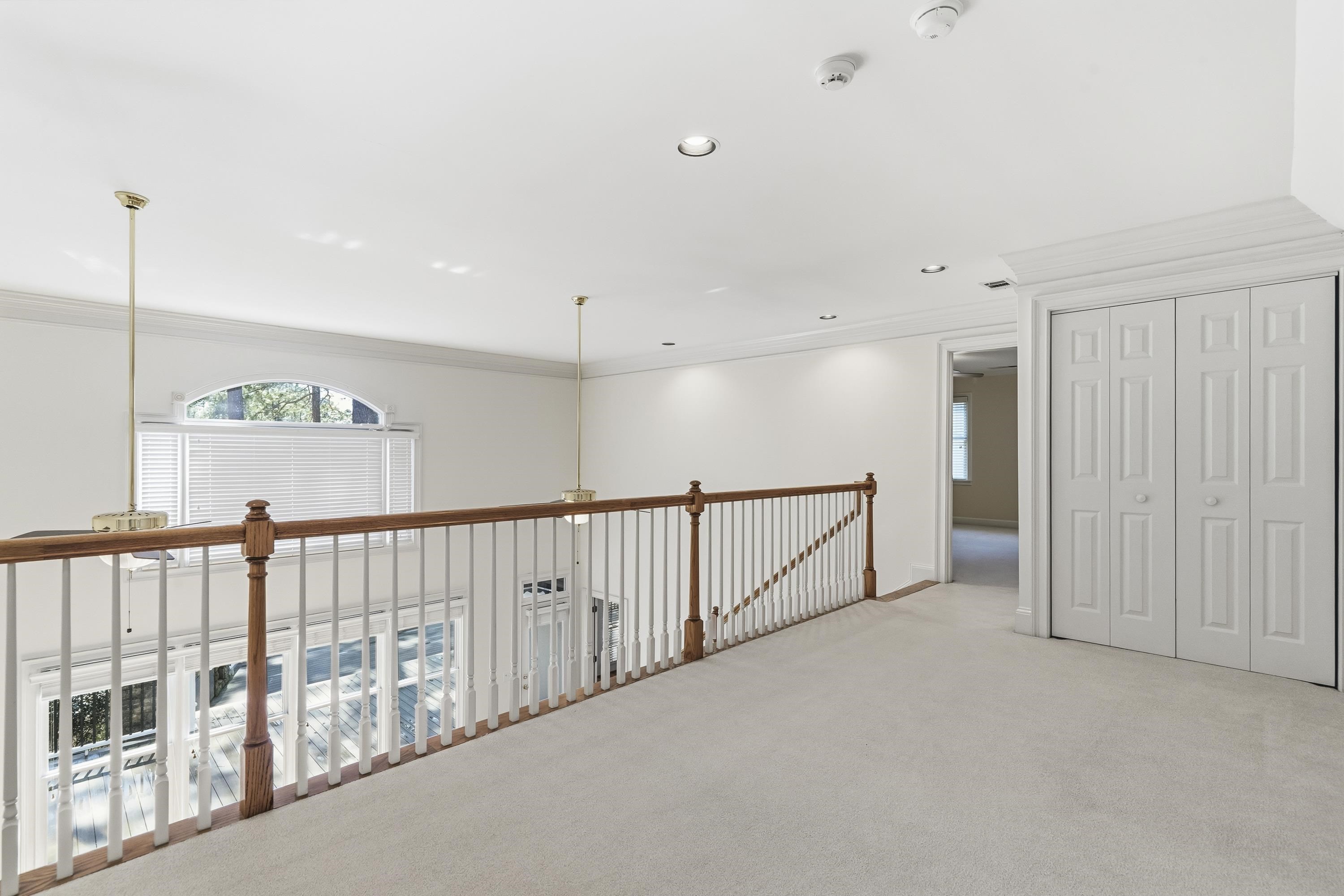 1811 SNUG HARBOR DRIVE