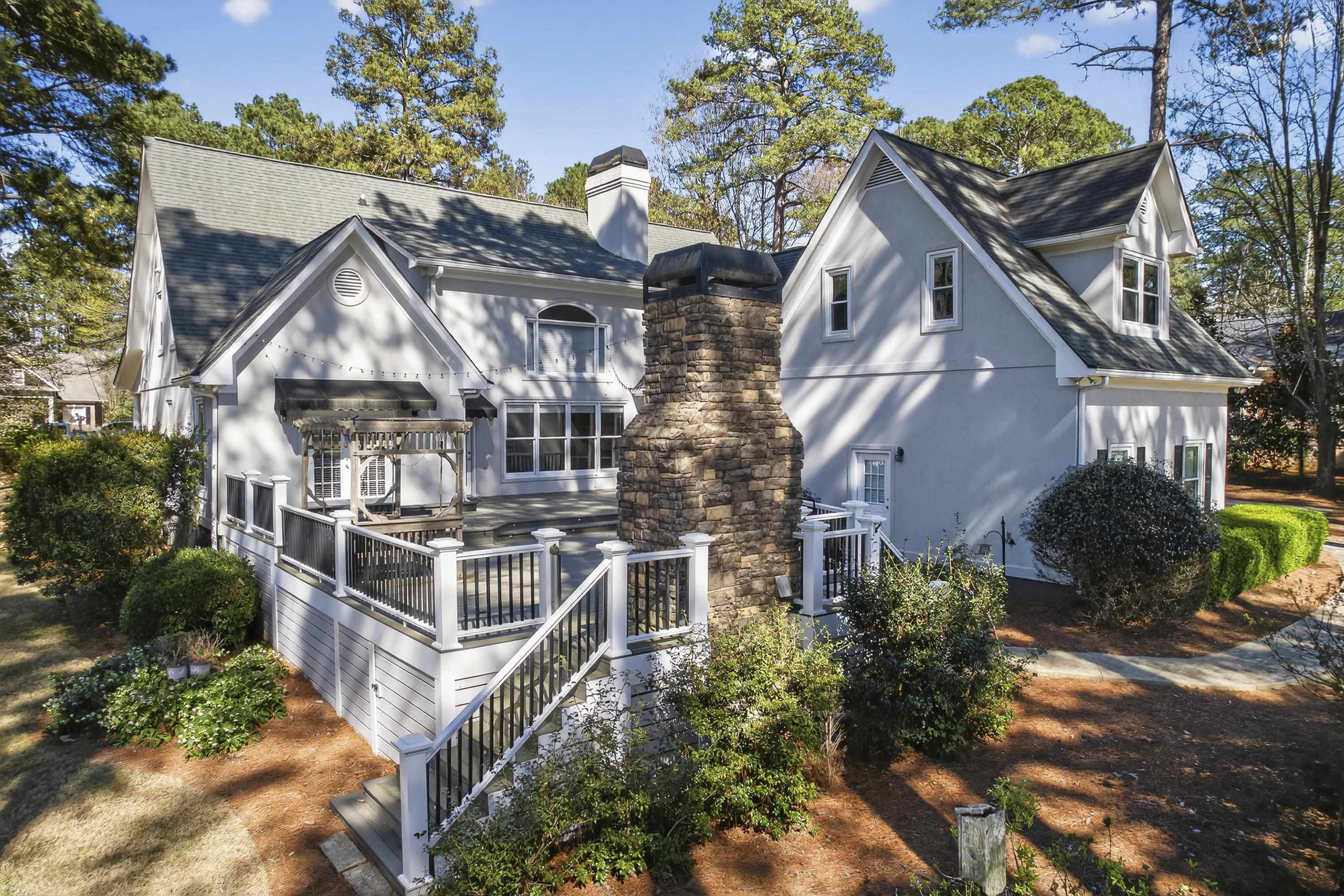 1811 SNUG HARBOR DRIVE