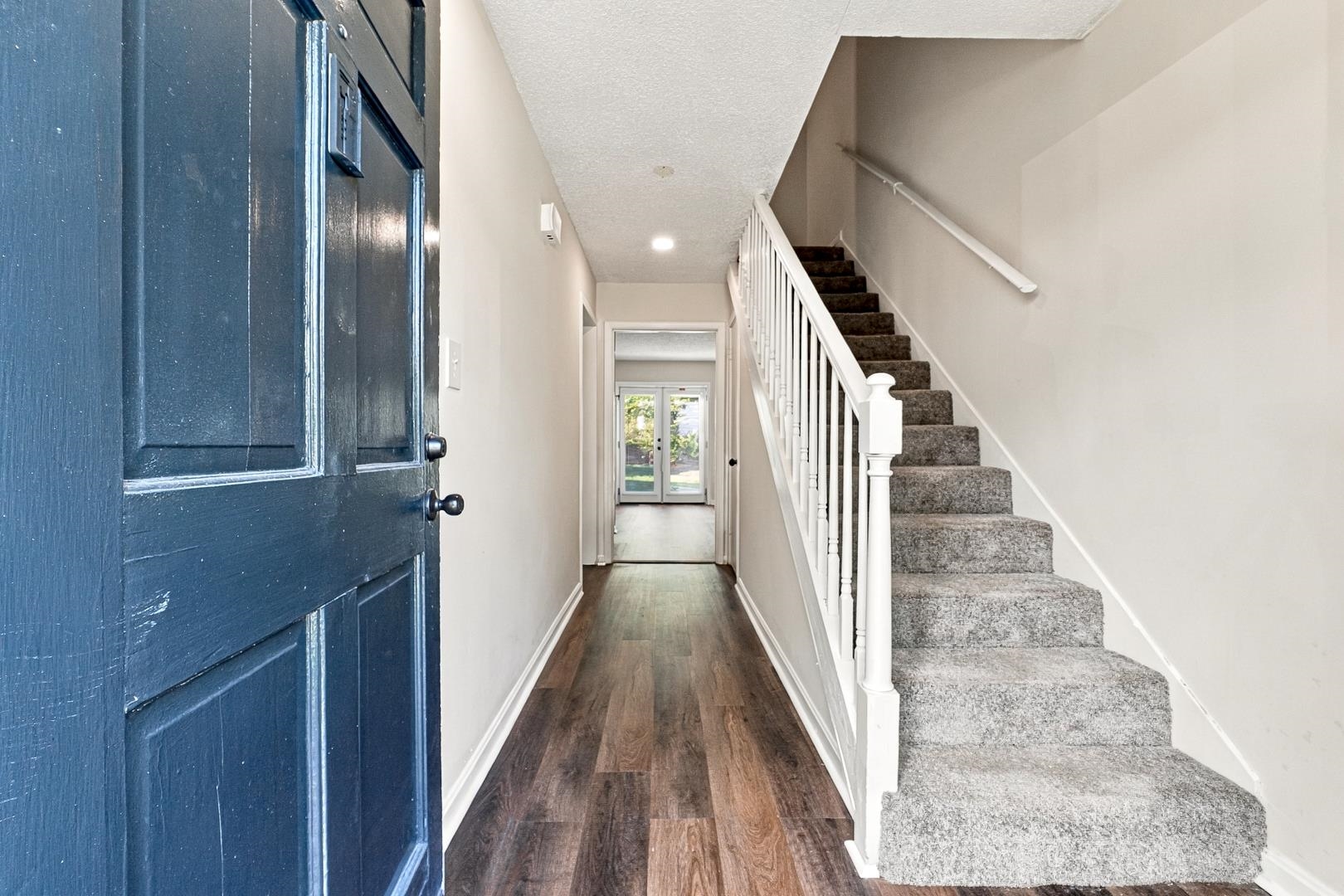 1079 HERITAGE DRIVE