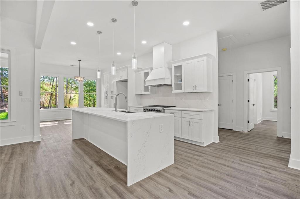 5969 Wellington Avenue