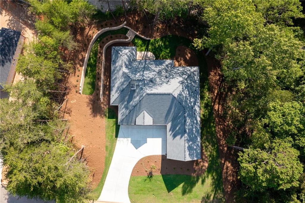 5969 Wellington Avenue