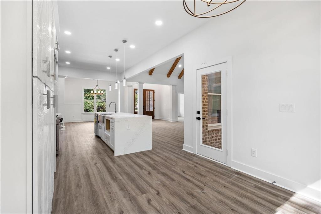 5969 Wellington Avenue