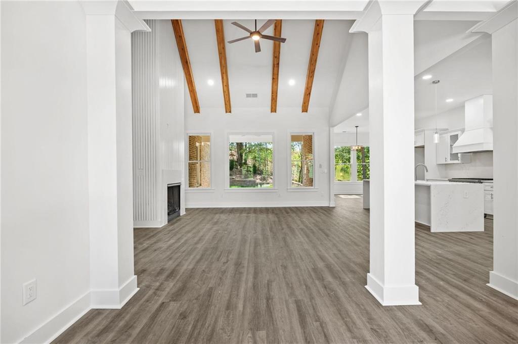 5969 Wellington Avenue