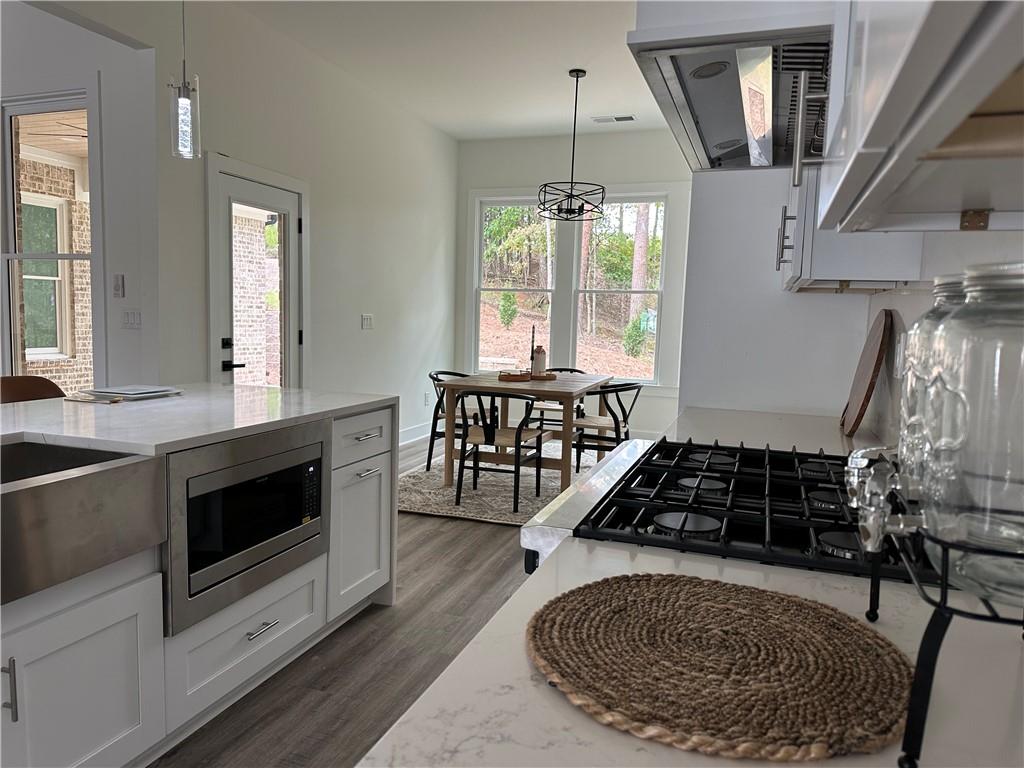 5969 Wellington Avenue