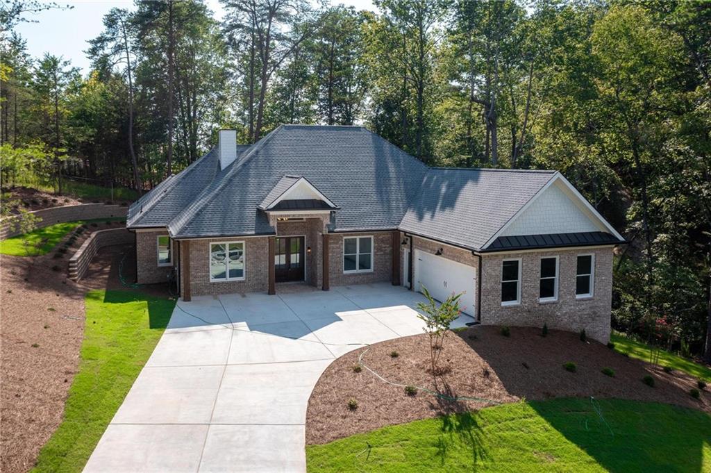 5969 Wellington Avenue