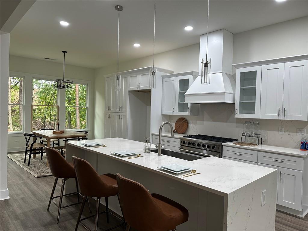 5969 Wellington Avenue