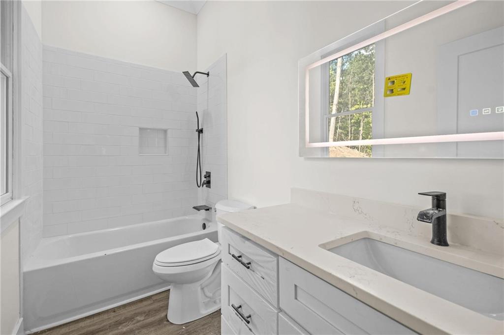 5969 Wellington Avenue