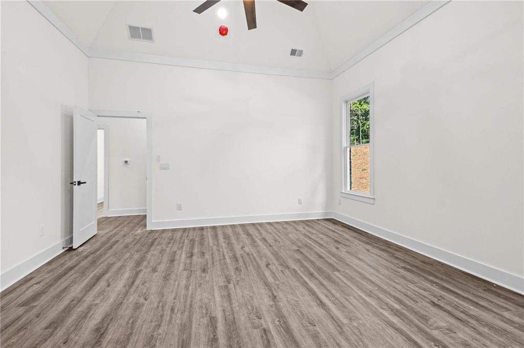 5969 Wellington Avenue