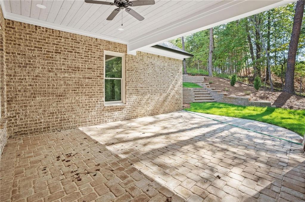 5969 Wellington Avenue