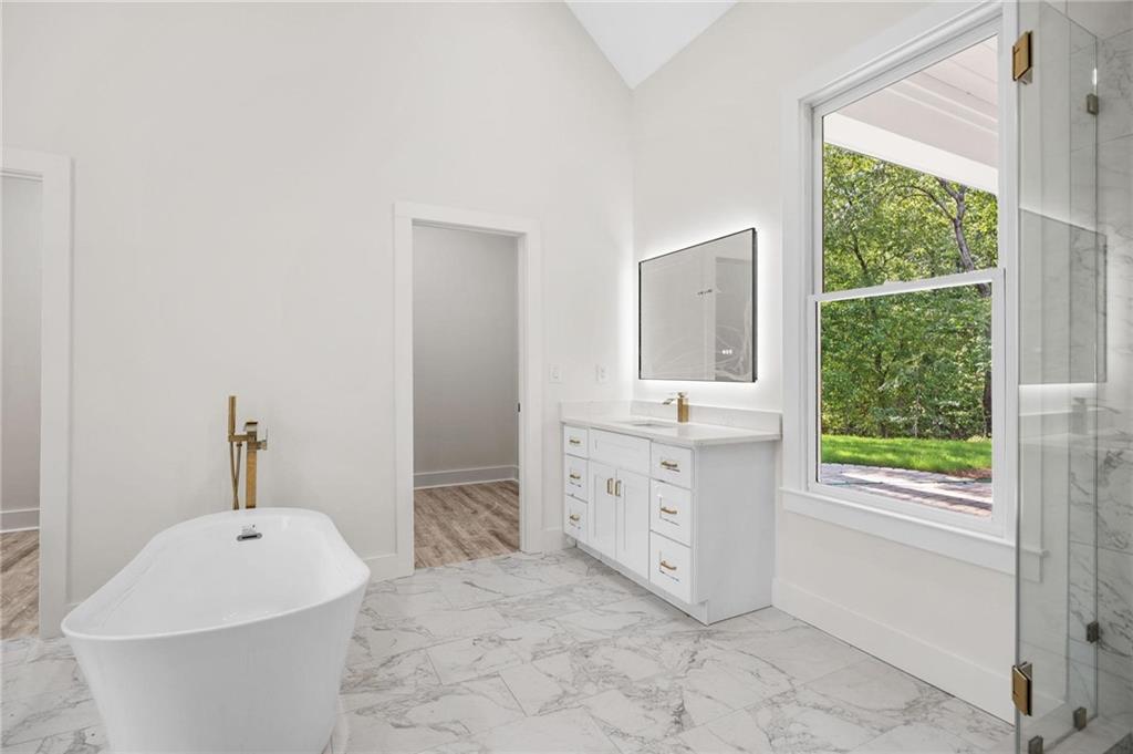 5969 Wellington Avenue