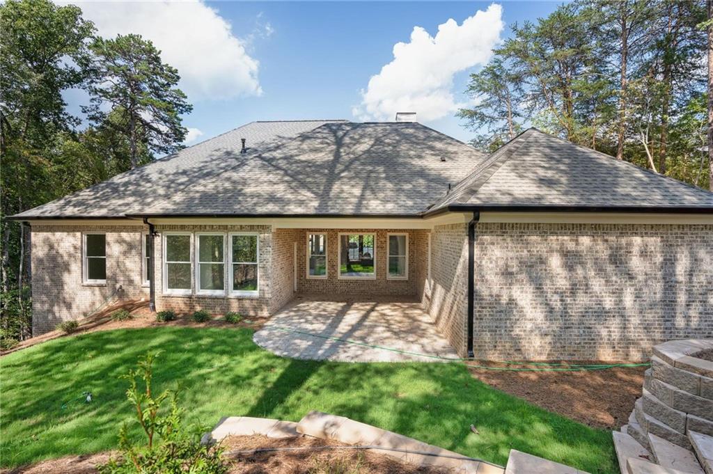 5969 Wellington Avenue