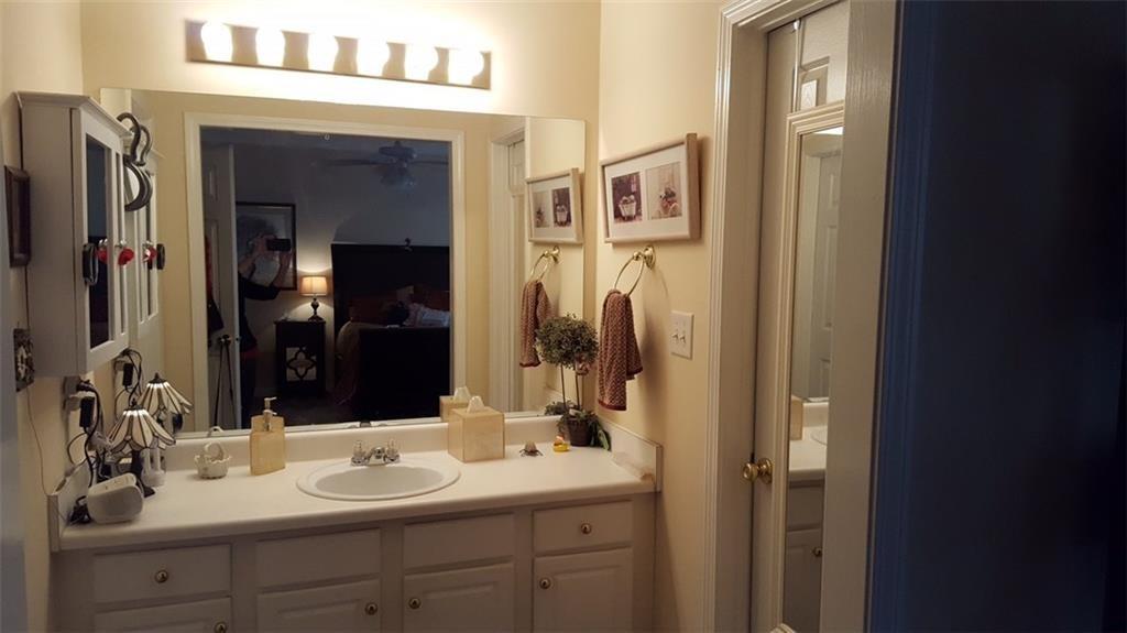 4135 Glen Iris Drive