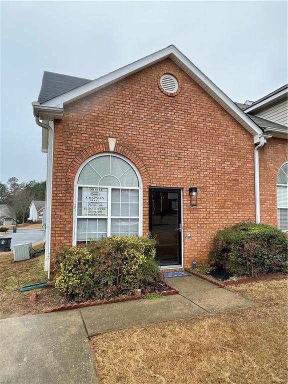 4135 Glen Iris Drive