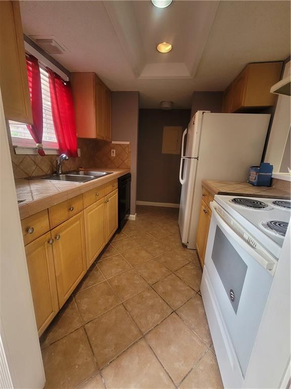 647 Garden Walk Drive