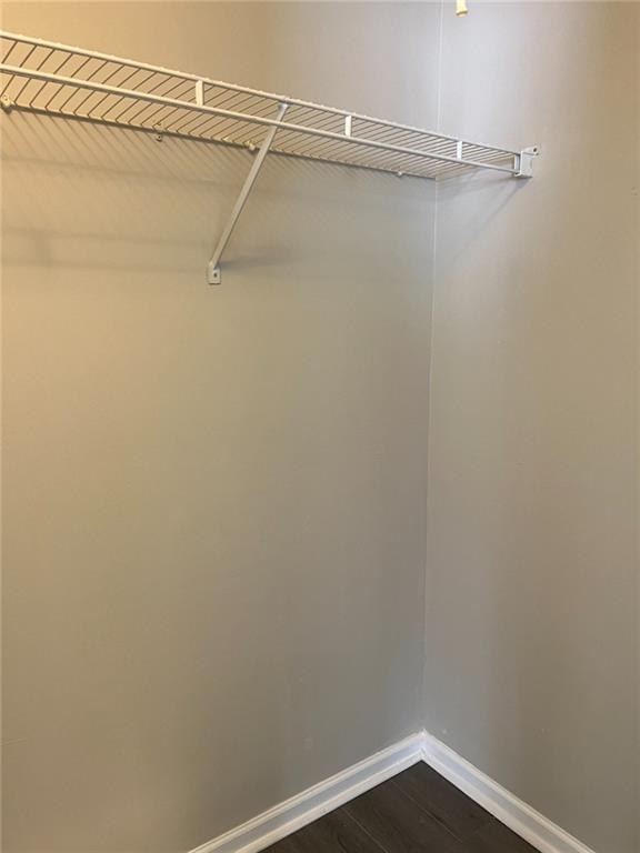 4135 Glen Iris Drive