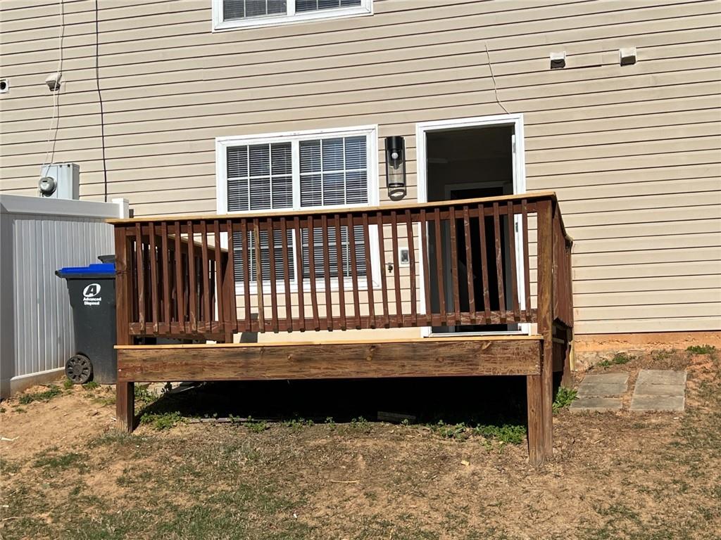 4135 Glen Iris Drive