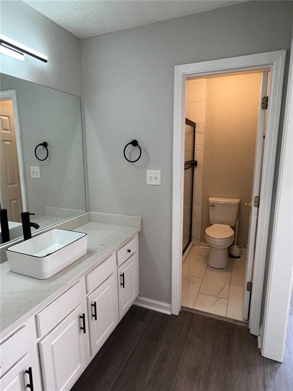 4135 Glen Iris Drive