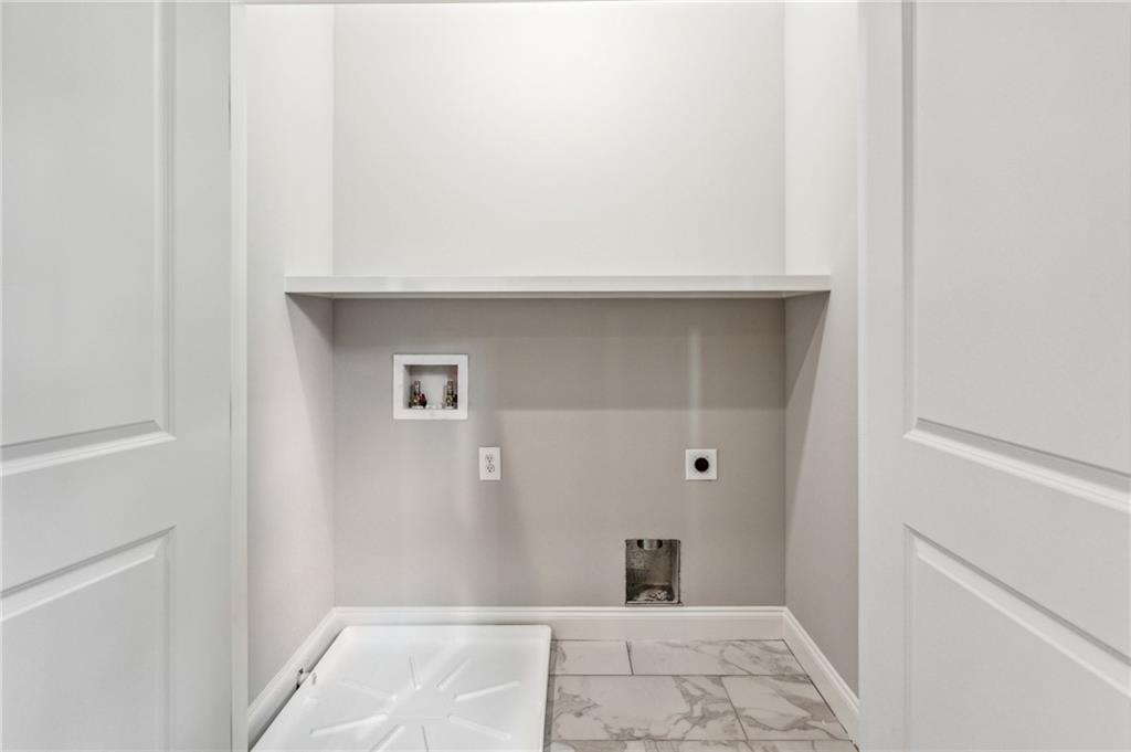 4229 Abington Walk NW