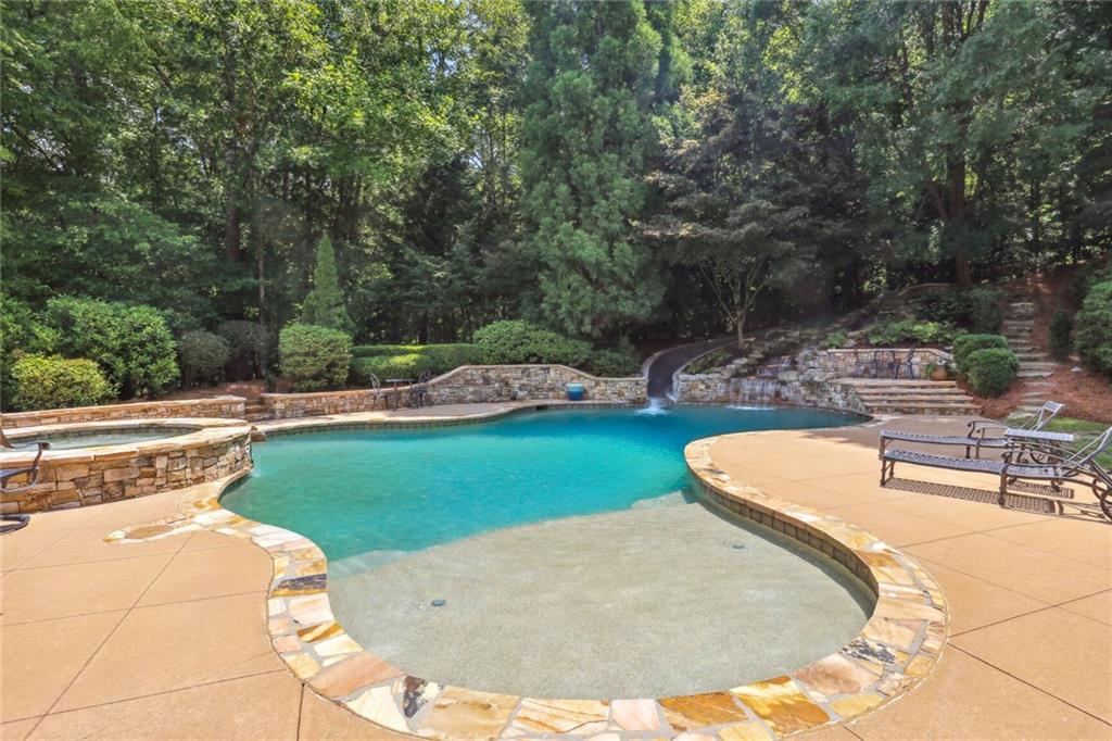 3760 Waterlilly Way SE