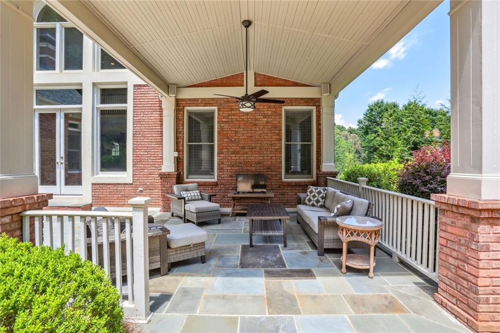 3760 Waterlilly Way SE