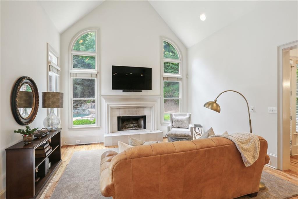 3760 Waterlilly Way SE