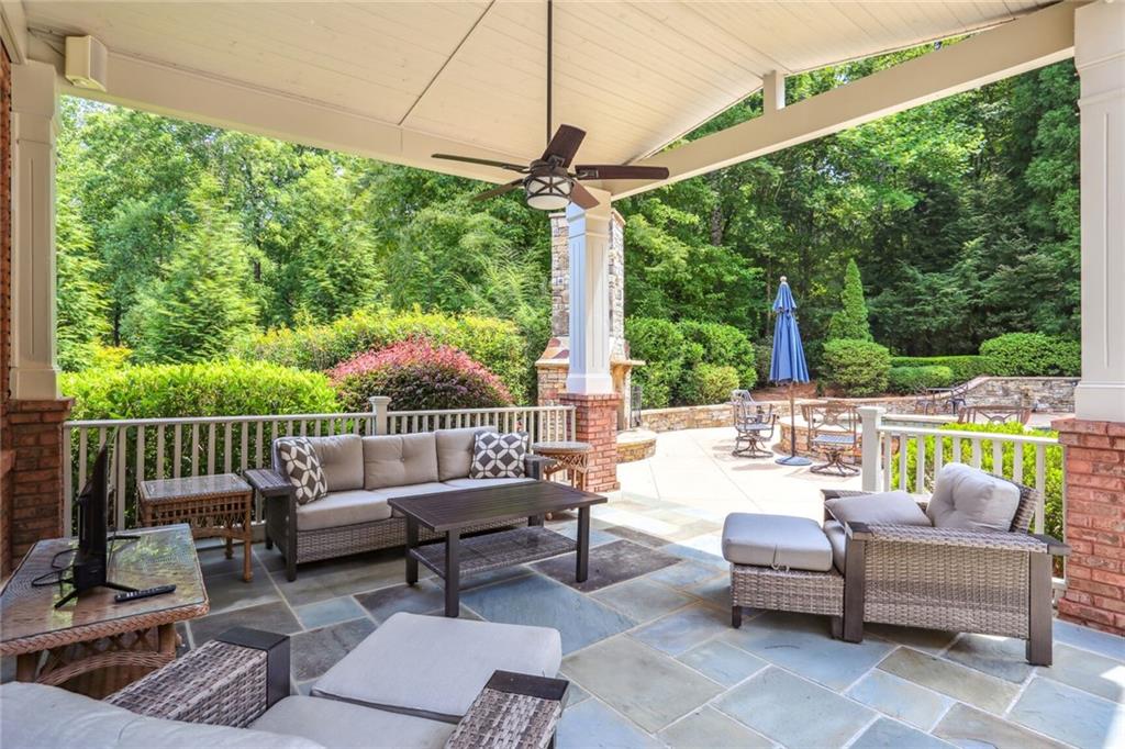 3760 Waterlilly Way SE