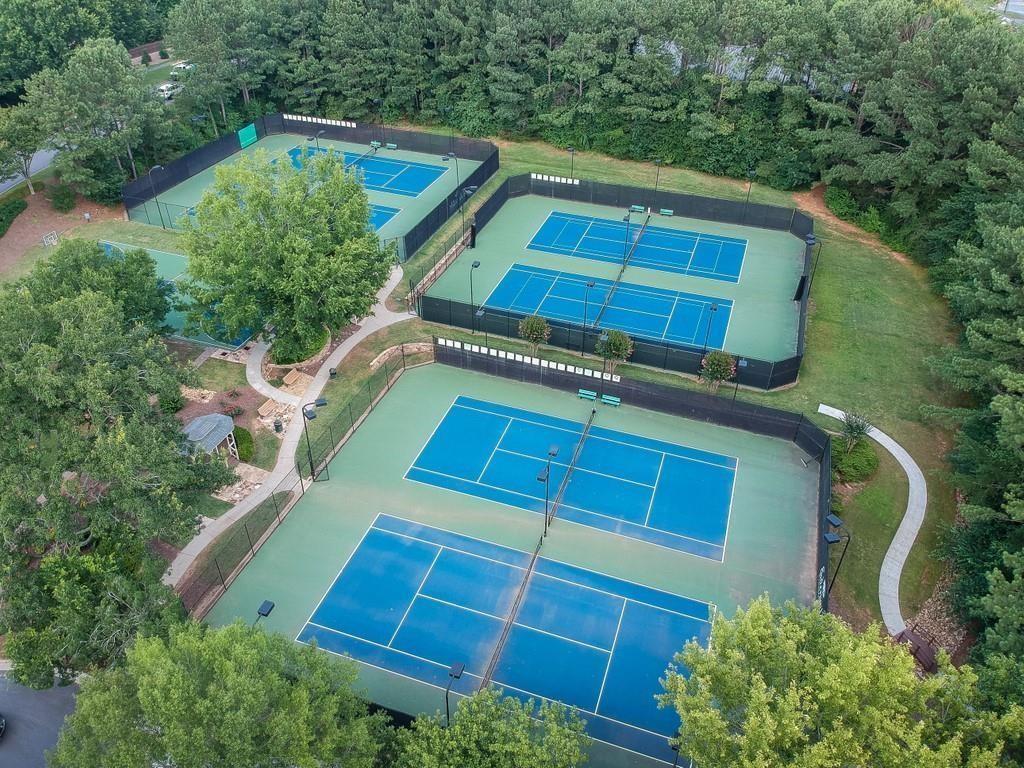 365 Morning Dew Circle