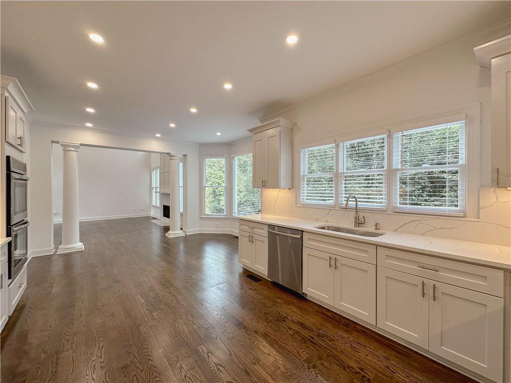 365 Morning Dew Circle